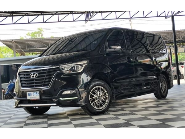 Hyundai H1 2.5 Elite NS AT ปี 2022